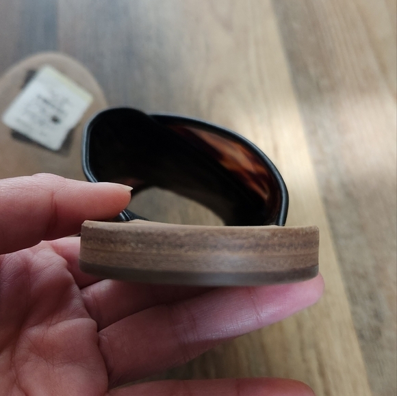 DVF Sandals - Picture 8 of 11